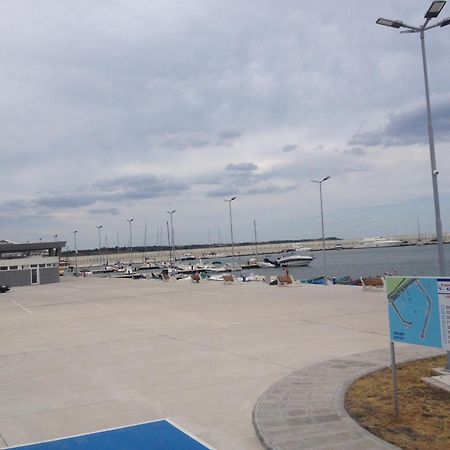 Emona Apartment Burgas ภายนอก รูปภาพ