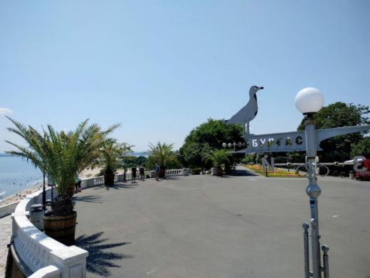 Emona Apartment Burgas ภายนอก รูปภาพ