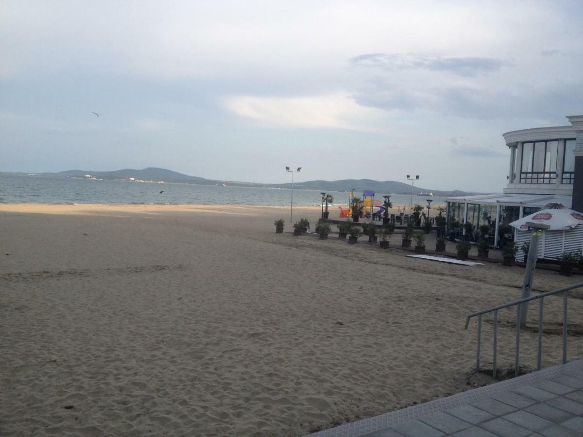Emona Apartment Burgas ภายนอก รูปภาพ