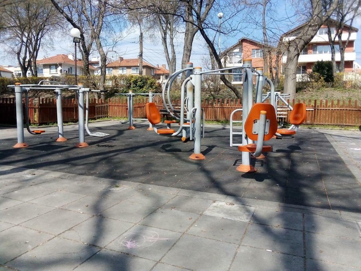 Emona Apartment Burgas ภายนอก รูปภาพ